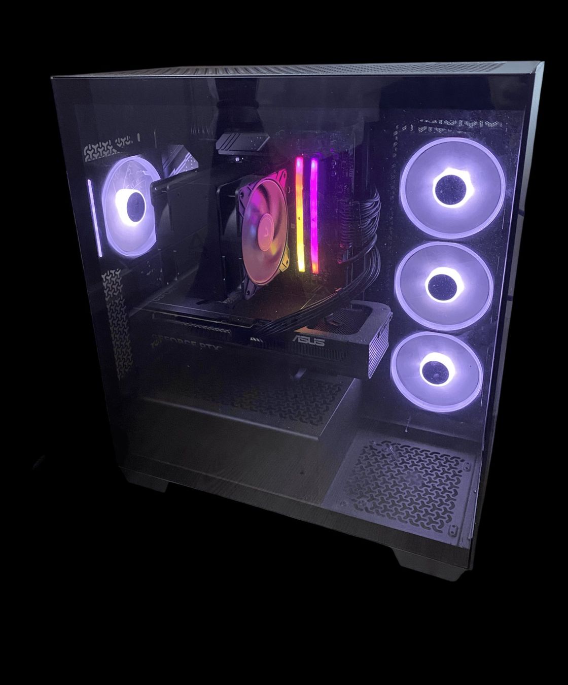 Nvidia PCs: PC GAMER RTX 5070 – Gebraucht aus Martigny von Lucas.brichet
