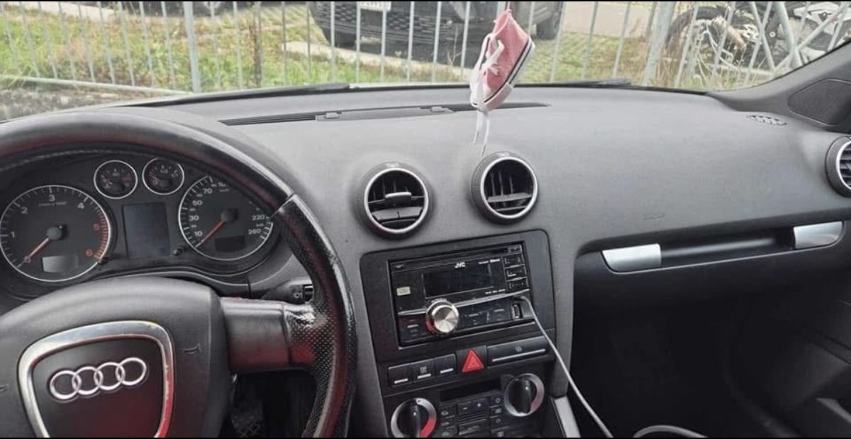 Audi Automobili: Audi A3 2.0 tdi – Usato da Renens VD venduto da psf_lqt2 8