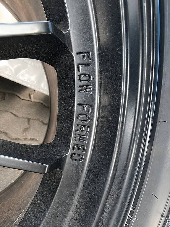 Pneus & Roues: Felgen Konig Hypergram 18x11 ET15+semislick Direzza DZO3G H1 – D'occasion à Schlatt TG par dev_5pfh 1