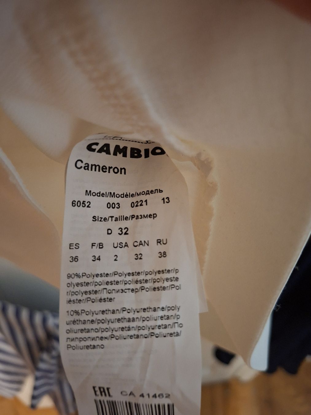 Cambio Pantalons: Pantalon blanc taille 32 Cambio – D'occasion à Genève par rhapsodie96 2