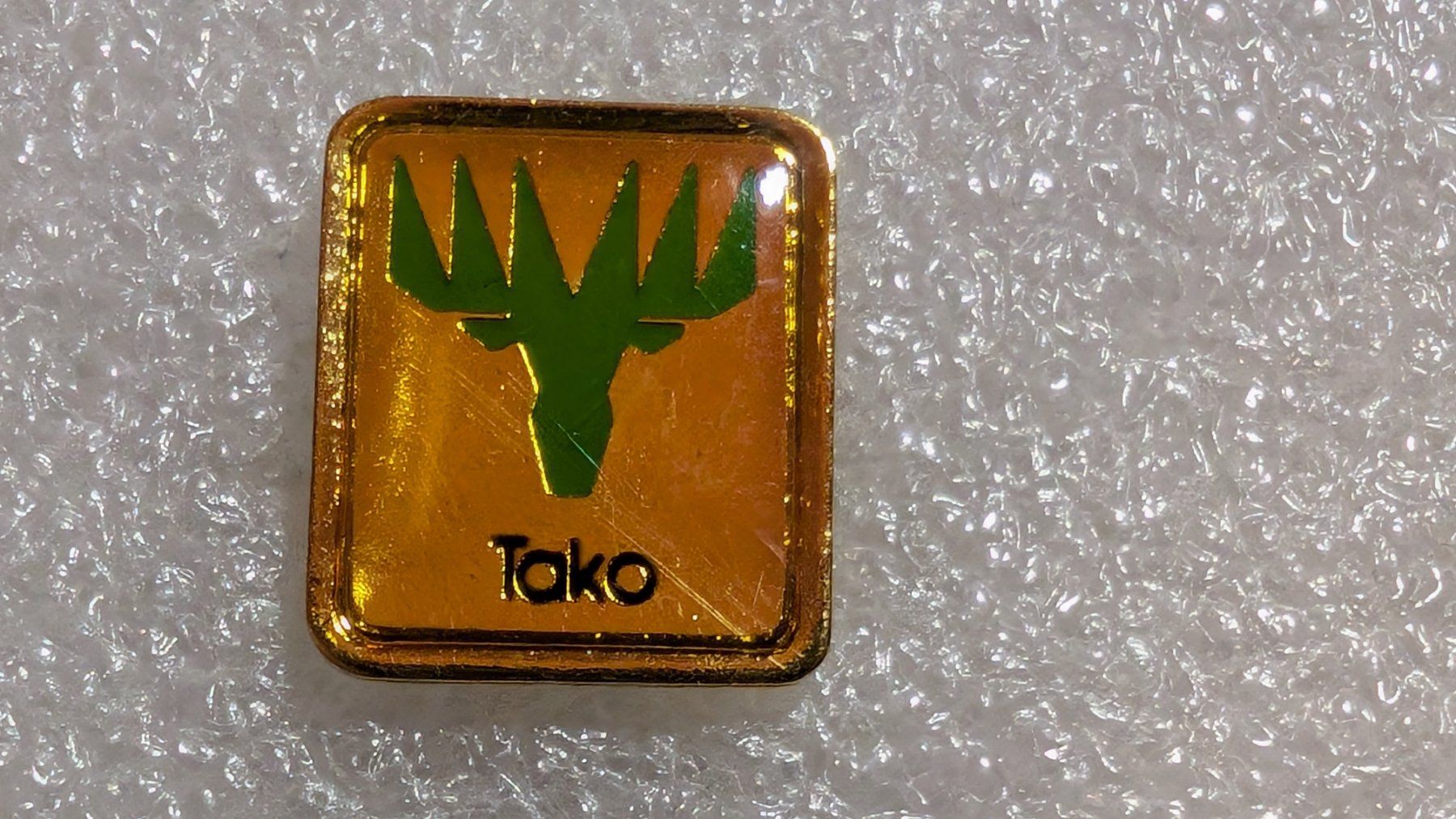 Placchette & Badge: Ansteckpin 272: Tako – Usato da Oppligen venduto da Pin-Fall-Shop