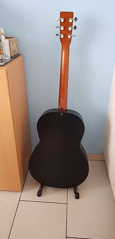 Strumenti musicali: Canadische Folk/Western Gitarre – Usato da Heimberg venduto da SaraMast 4