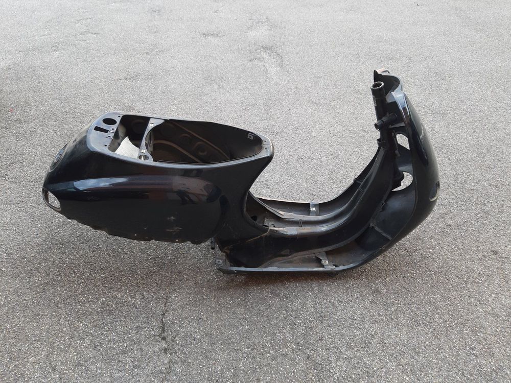 Vite Carenatura Piaggio Originale M6x22 Mm – Per Vespa ET4, GTS, Leader 125