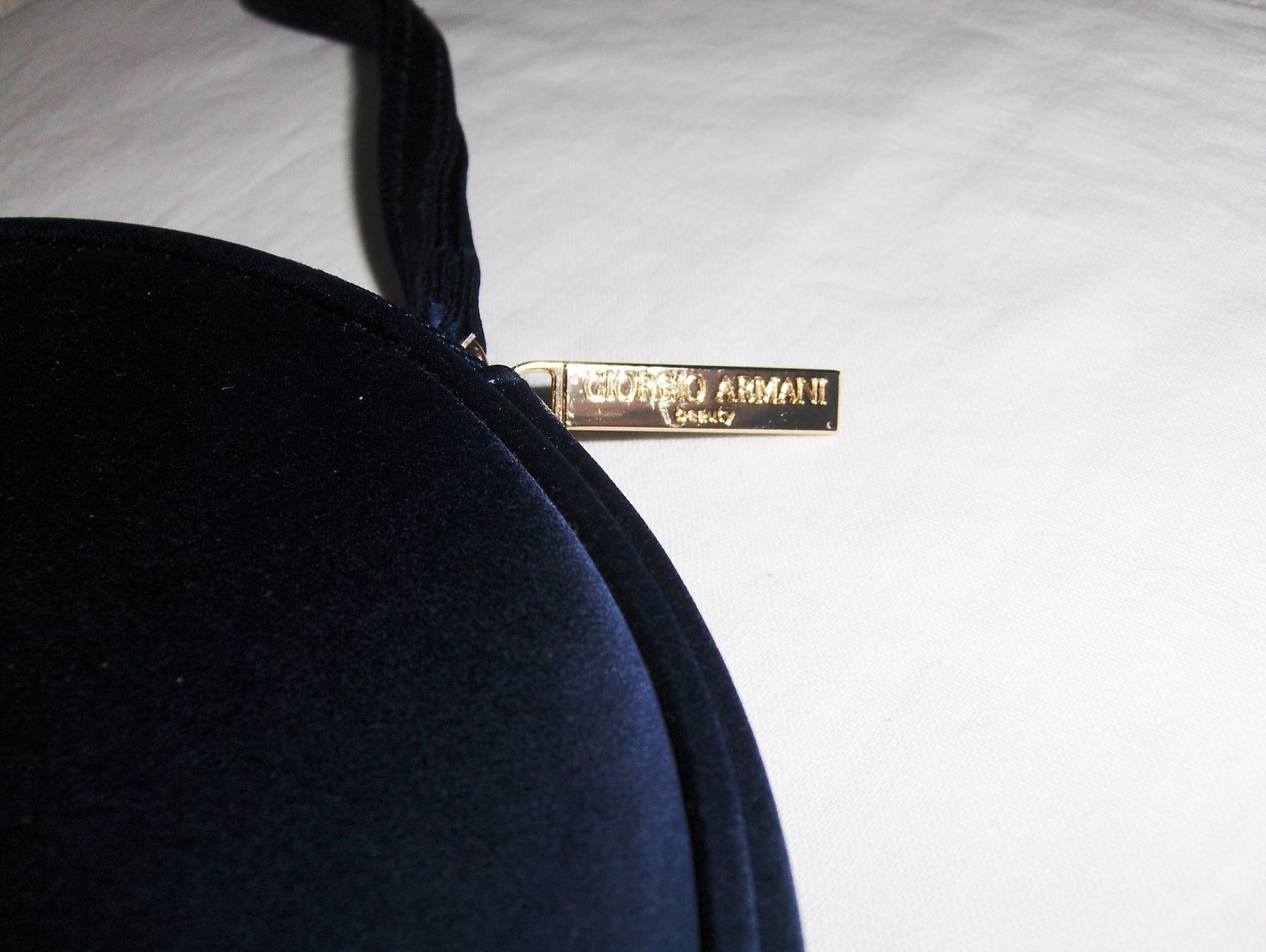 Custodie per cosmetici: Necessaire Giorgio Armani – Usato da Dübendorf venduto da alracfo 5