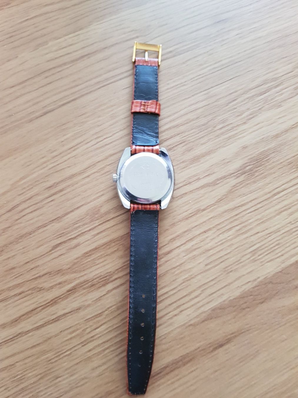 Continental Orologi: Montre Continental – Usato da Genève venduto da BKYB 3