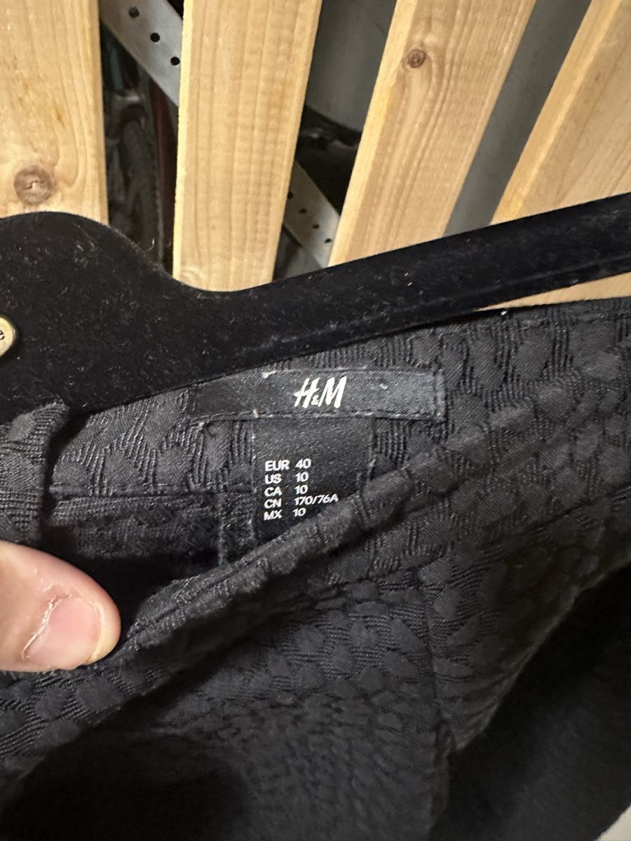 H&M Jupes: Jupe, H&M, Gr.40 – D'occasion à Uster par staernli4 1