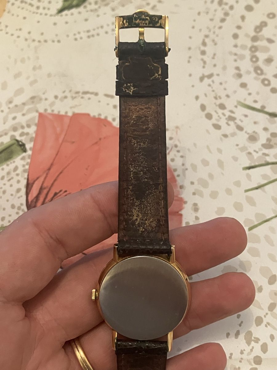 Omega Montres: Omega  – D'occasion à Fribourg par Snoopy-Mousi 2