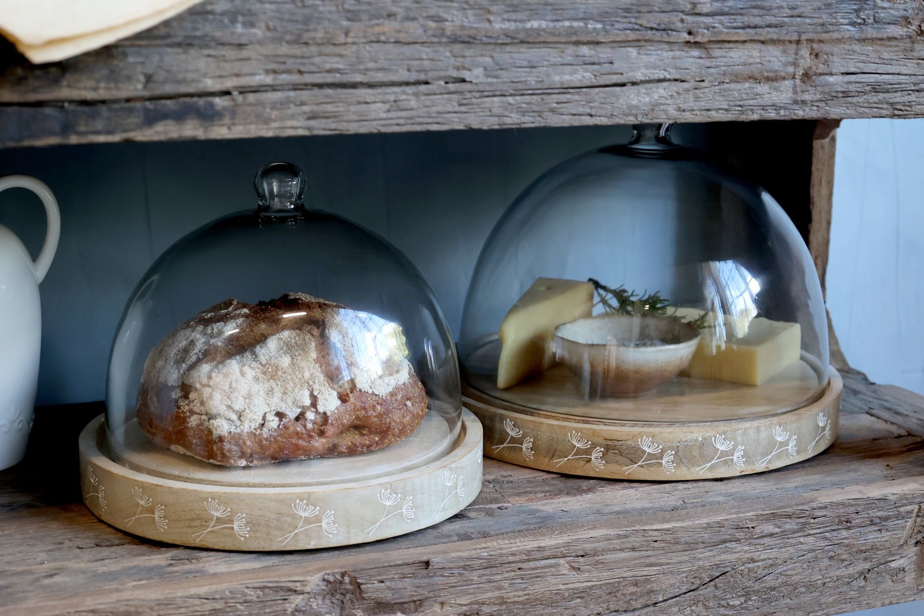 Articoli in legno: Glasglocke mit Schnitzereien «Tours» – Nuovo e nell'imballaggio originale da Innertkirchen venduto da Glatthard-Interior 2