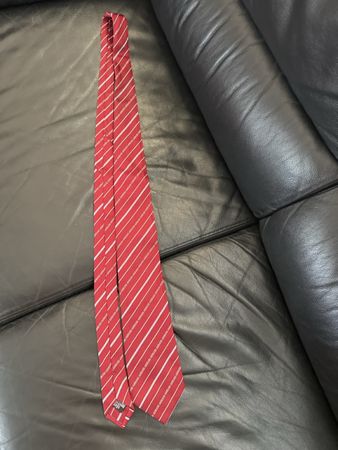 Krawatte Armani Seide rot gestreift Italien guter Zustand