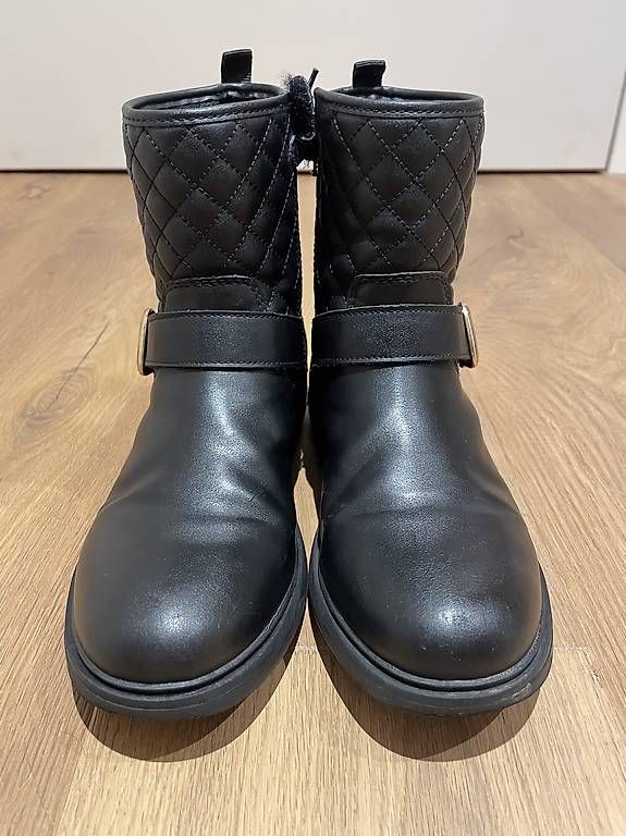 Schuhe für Mädchen: Geox Herbst/Winterstiefel Leder Grösse 37  – Gebraucht aus Binningen von larstacke 1