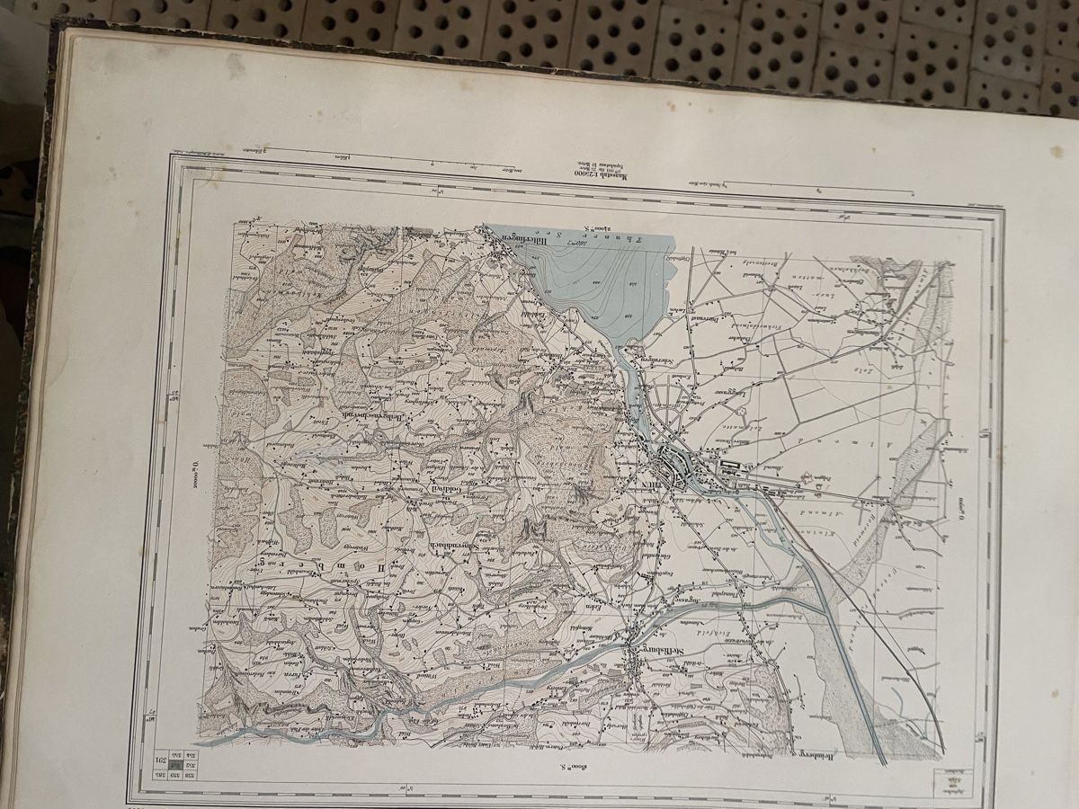 Cartine & Atlanti: Mappe mit über 80 Karten vom Kanton Bern – Usato da Zollikofen venduto da zollo2 1