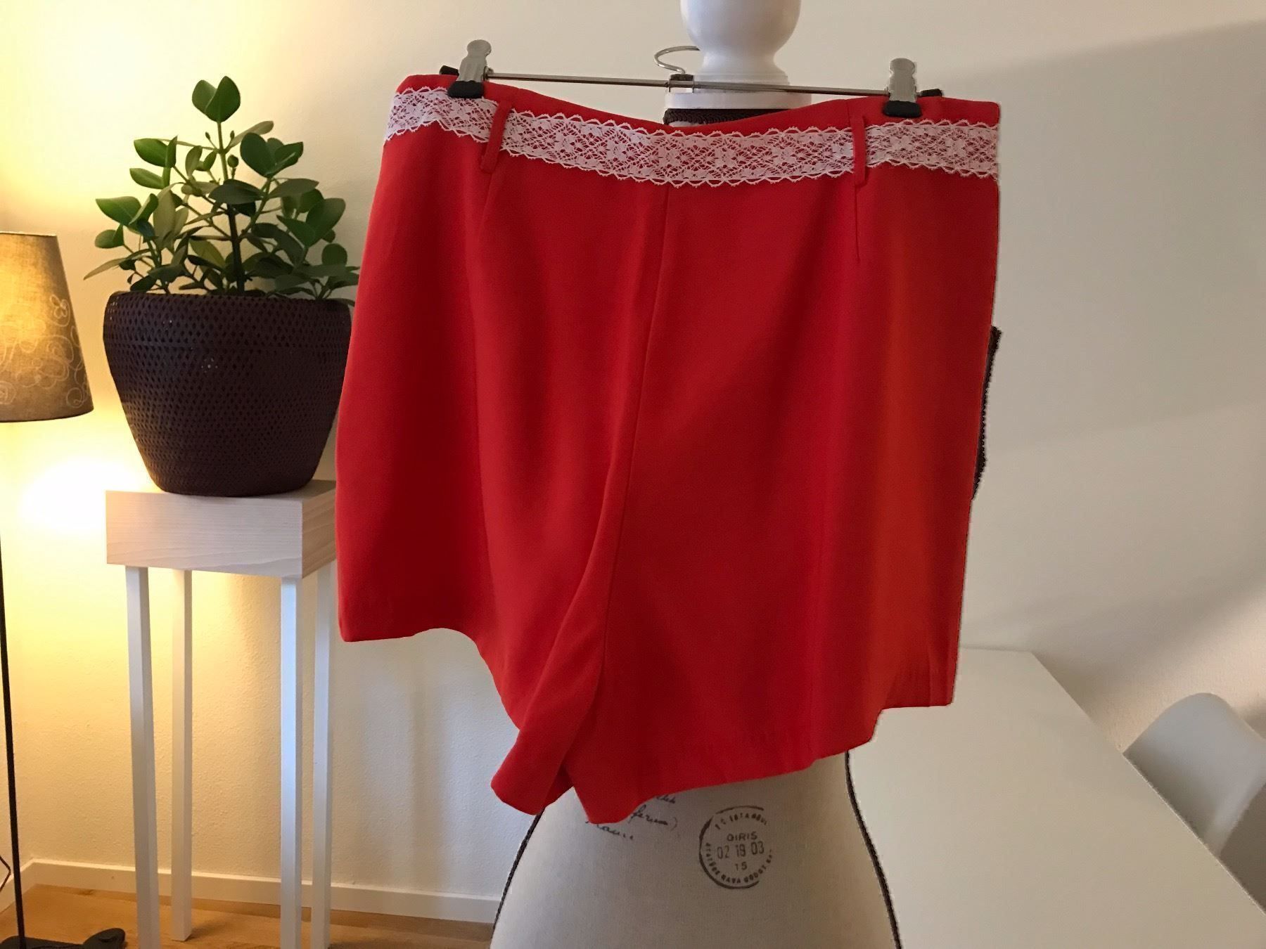 Pantaloni: Grace & Mila Shorts orange Gr. M – Nuovo (secondo la descrizione) da Aarau venduto da Obdulia 1