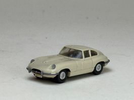 GB-Wiking Jaguar Typ E hellelfenbein