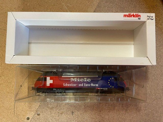 Märklin Modellini di ferrovie: Märklin SBB RE 460 Miele – Usato da Hagneck venduto da wrangler65 1