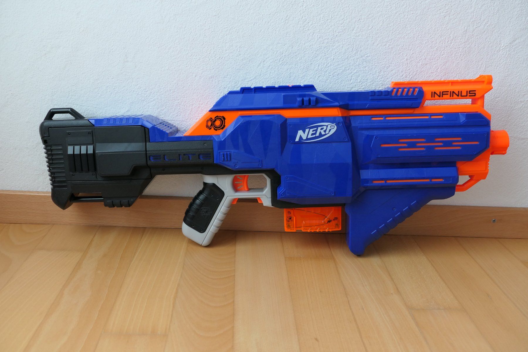 Nerf Jouets: Nerf N-Strike Elite Infinus, NP CHF 129.00 – D'occasion à Tagelswangen par toeggeler12 1