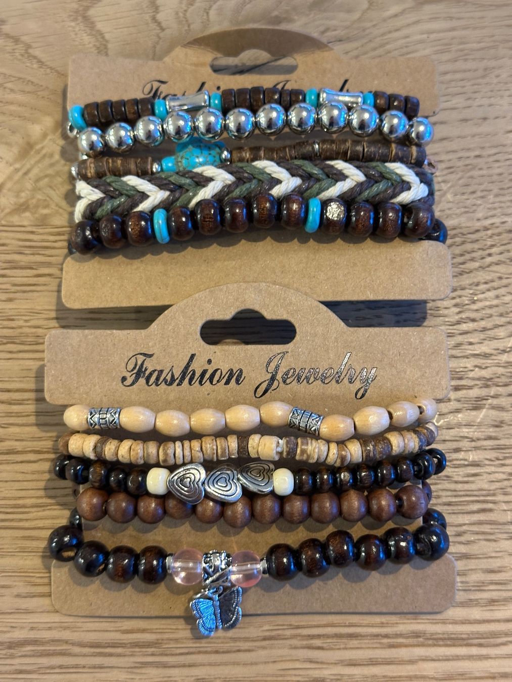 Bracciali & Braccialetti: 10er Set Handgefertigte Perlenarmbänder !!!NEU!!! – Nuovo (secondo la descrizione) da Willisau venduto da mattu02
