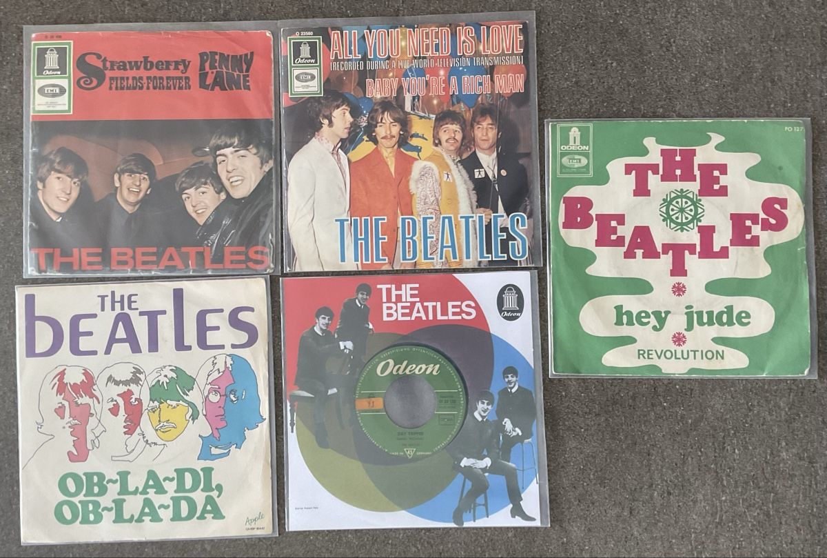 Dischi in vinile: Beatles Single -Sammlung, 5 Singles, Top! – Usato da Jegenstorf venduto da BAVARIA4CH