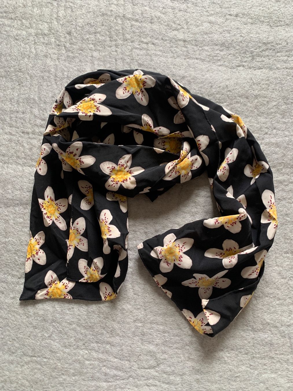 Foulard & Sciarpe: Seidenschal  29 x 135 cm vintage – Usato da Richterswil venduto da Moii89 3