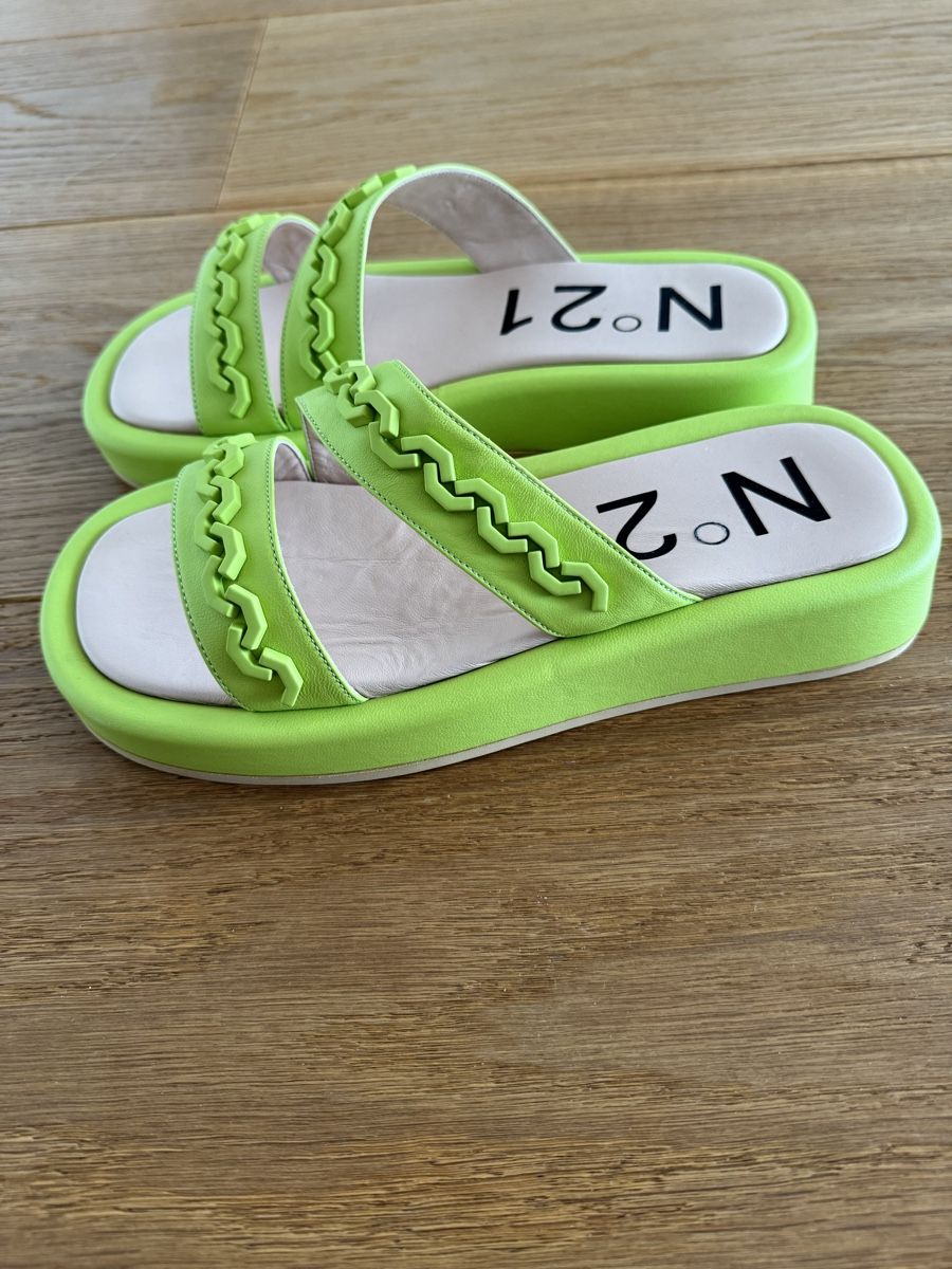 Scarpe da donna: Sandale N21 Gr. 37 NEU – Nuovo e nell'imballaggio originale da Killwangen venduto da was.sharp 2