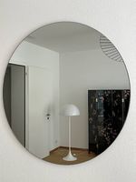 Grosser runder Wandspiegel Ø 149,5 cm