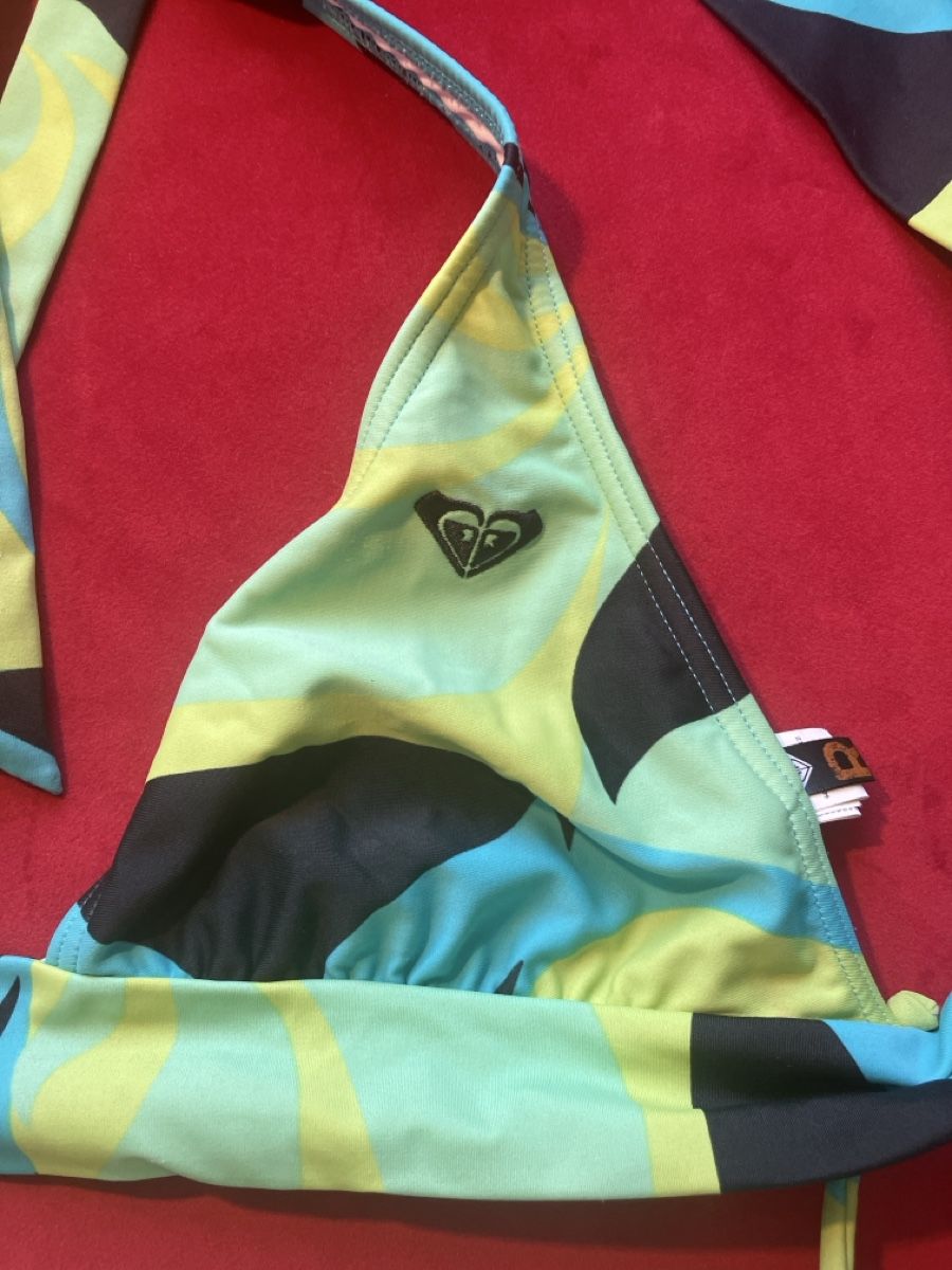 Roxy Costumi da bagno & Bikini: Sommerlicher Roxy Bikini, Gr. L - Top Zustand! – Nuovo (secondo la descrizione) da Muralto venduto da jac_hkz5 2