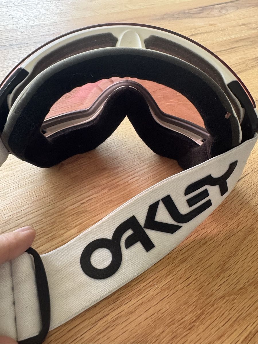 Oakley Brillen & Gläser: Oakley Damen Skibrille – Gebraucht aus St. Gallen von mDavid 4
