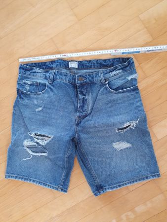 Pull&Bear Jeans Shorts, Distressed Look, Grösse 48
