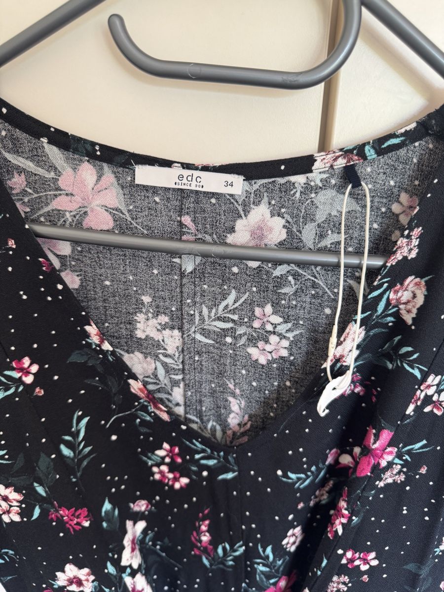 Esprit Vestiti: Sommerkleid Blumenmuster S EDC by Esprit NEU – Nuovo (secondo la descrizione) da Oberglatt ZH venduto da jul_nhy7 2