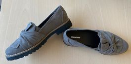 Neue braune Slipper von Graceland, Grösse 37, Top Zustand!