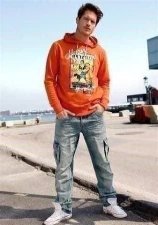 68/70, Sweatshirt von JEANS FOR ME