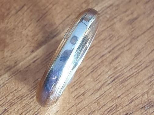 Anelli: Edler, neuer  750 Goldring – Nuovo (secondo la descrizione) da Unterägeri venduto da Altgoldschmuck