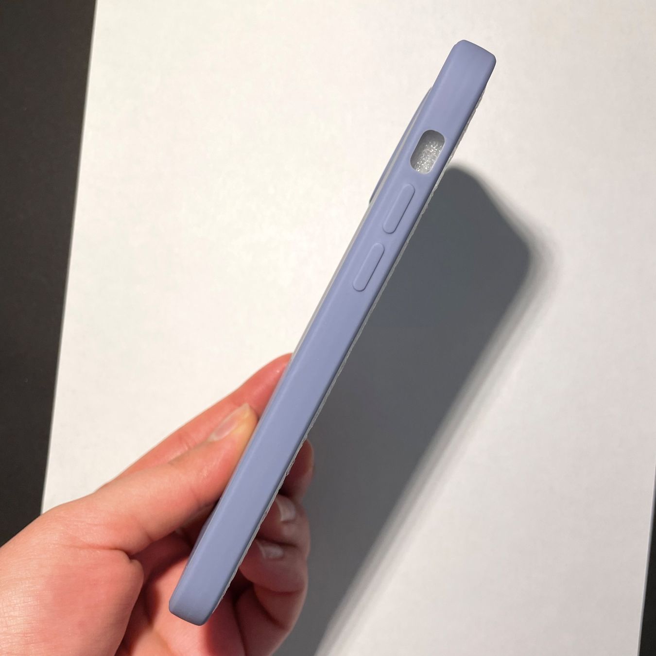 Cover & Protezioni schermo: NEU: iPhone 12 Hülle lavendel-grau – Nuovo e nell'imballaggio originale da Bellach venduto da Dreamer2501 2