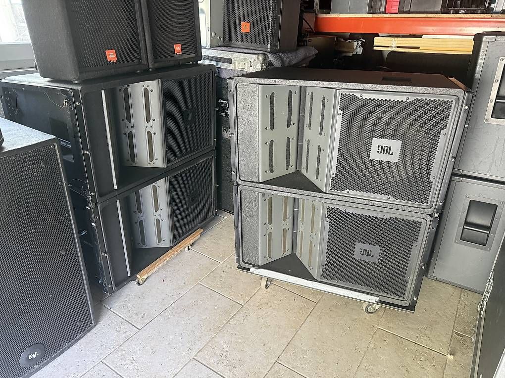Haut-parleurs: JBL Line Array  – D'occasion à Nebikon par Electrovoice10 2