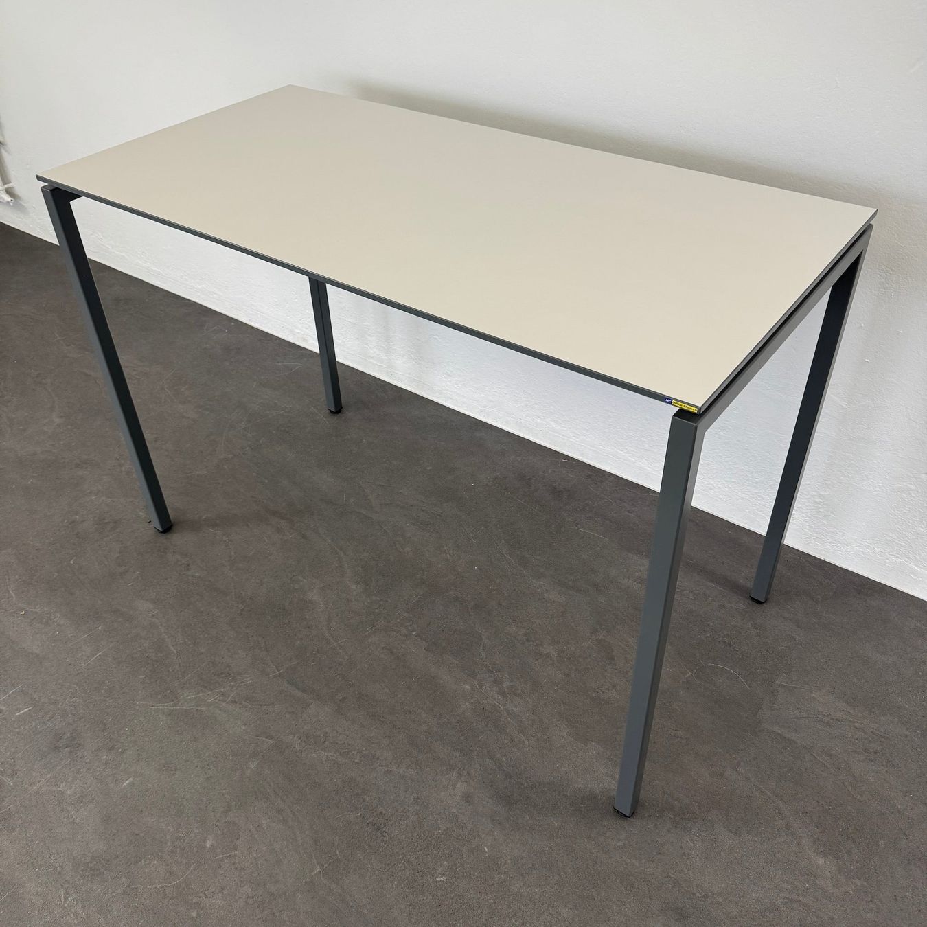 Tavoli: Lista Office LO Motion Steh-Sitzungstisch – Usato da Schönenwerd venduto da mcofficeshop 2