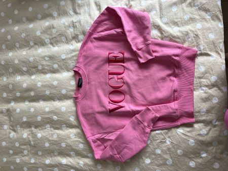 Vogue Pulli XS