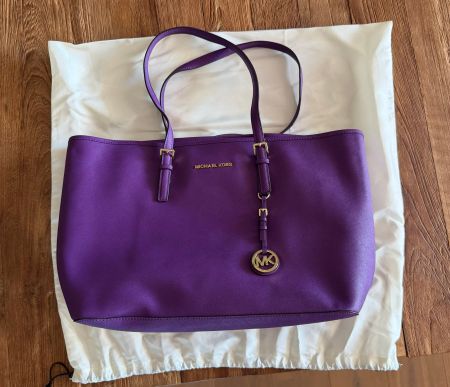 Michael Kors Jet Set Travel Saffiano Tote Lila – ungebraucht