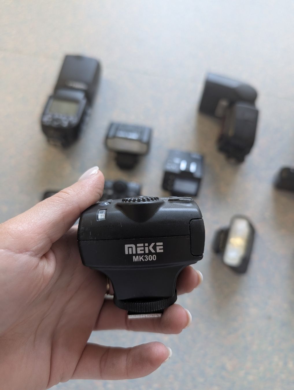 Flash: Set Aufsteckblitze / Speedlights & Blitz-Zubehör – Usato da Zug venduto da Smilzone 1