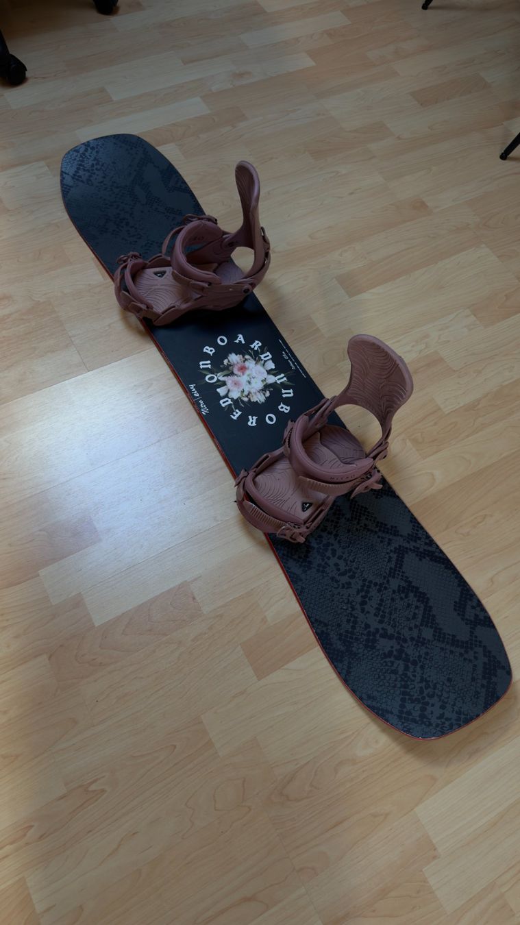 Snowboard Nitro Board: NITRO Snowboard 138cm + Bindung Gr. S – Usato da Goldau venduto da soan97