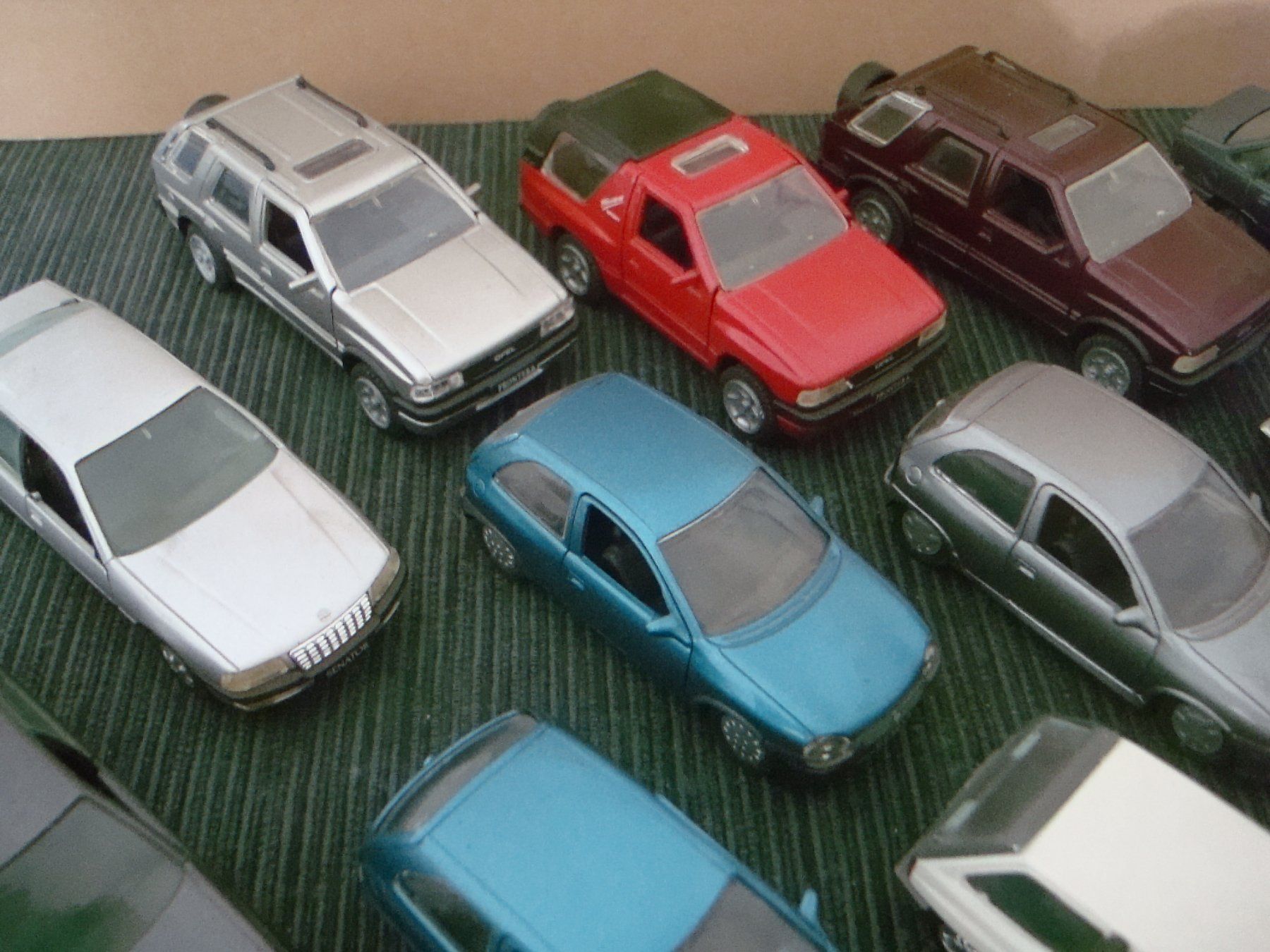 Opel Modellini d'auto: 12 GAMA  Opel - Modelle - 1/43 – Usato da Neuenegg venduto da flohcante 1
