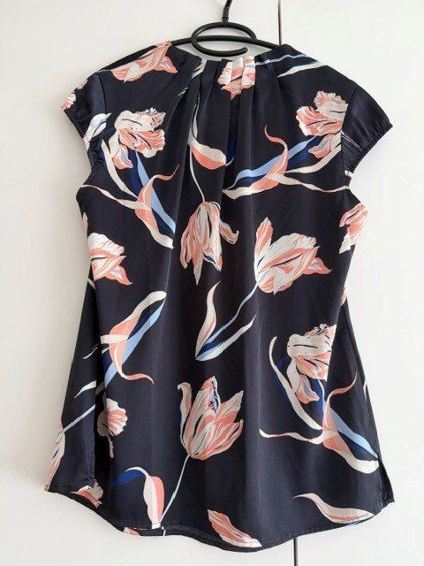 Comma Camicette: Bluse Comma, Grösse 36, Blumenprint, Dunkelblau – Usato da Bern venduto da howi72 1