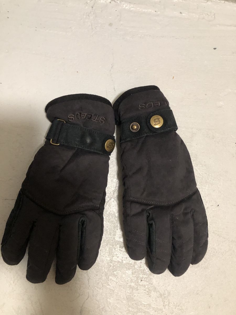 Guanti & manicotti: Reithandschuhe Winter Damen – Usato da Embrach venduto da Debby_1986