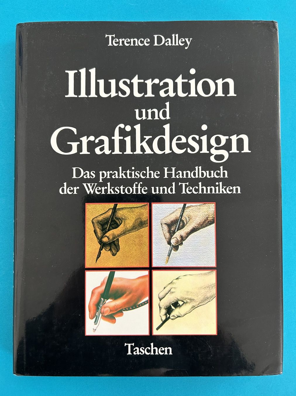 Libri: HANDBUCH ILLUSTRATION UND GRAFIKDESIGN – Usato da Zürich venduto da Domus09