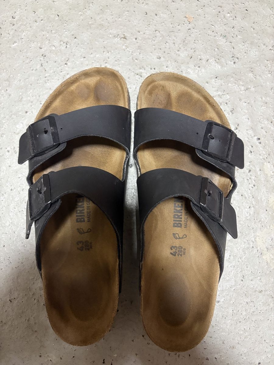 Birkenstock Scarpe da uomo: Birkenstock Sandalen Gross 43 – Usato da Horw venduto da Benutzer_81723