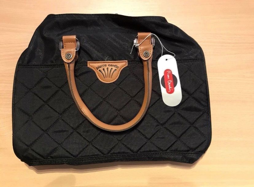 Pierre Cardin Borse: Pierre Gardin Handtasche – Nuovo e nell'imballaggio originale da Gersau venduto da ladyl 2