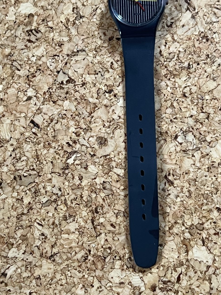 Swatch Uhren: Swatch Uhr Schwarz LADY – Gebraucht aus Basel von bellespirit 2