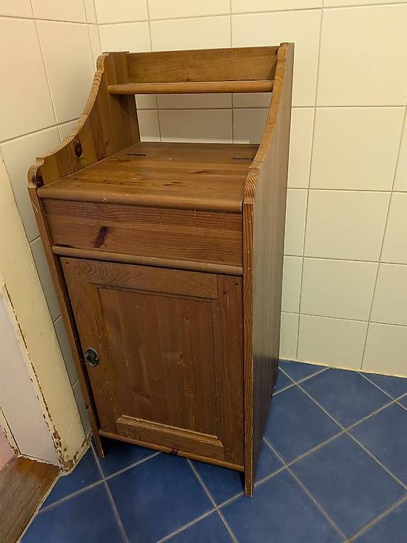 Cassettiere: Meuble de rangement en bois – Usato da Préverenges venduto da Fbosset