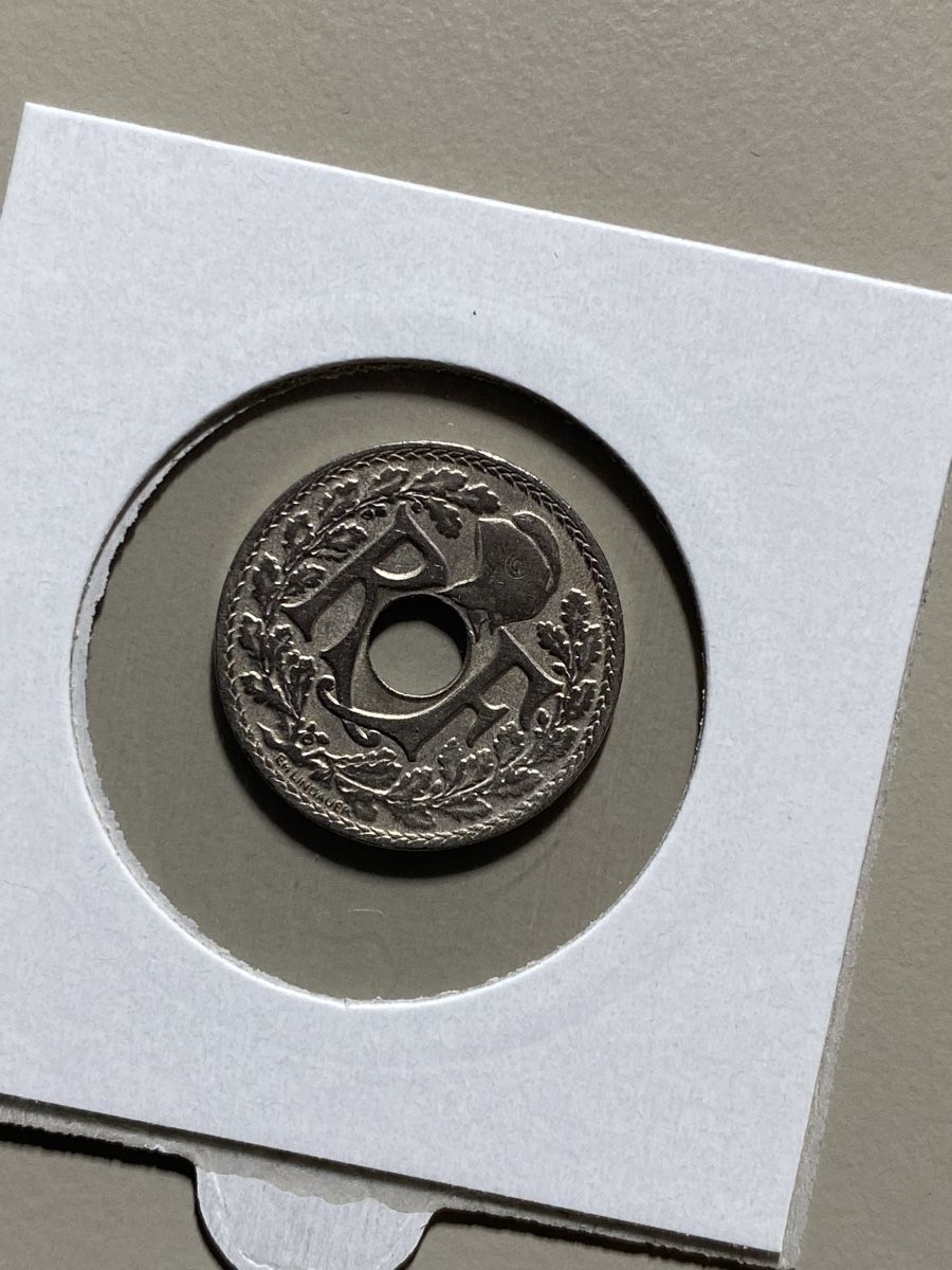 Tutti le monete: France - 10 centimes - 1927 – Usato da Payerne venduto da Mike1682 1