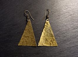 Boucles d'oreilles triangulaires laiton