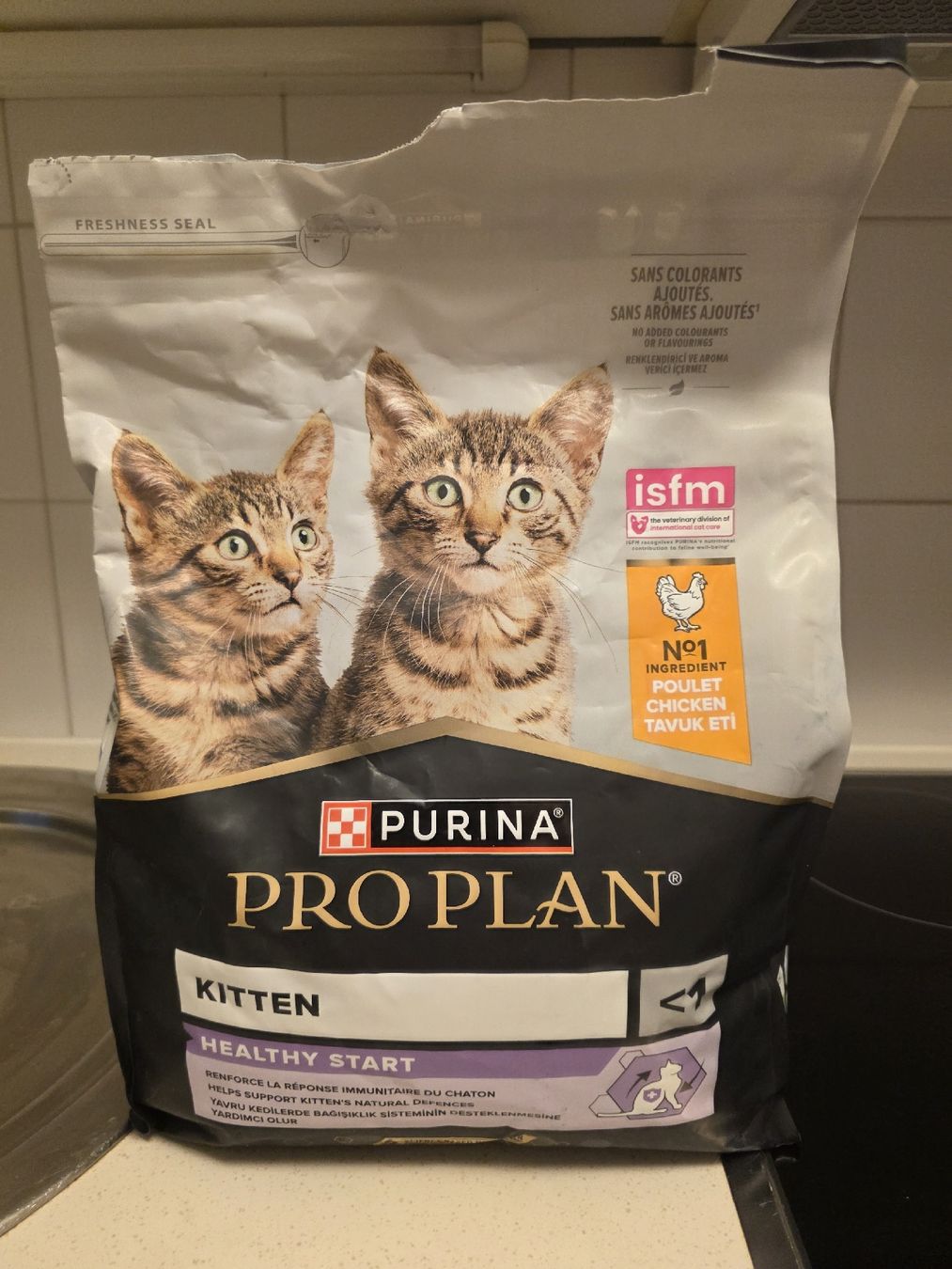 Mangimi: Purina Pro Plan Kitten Healthy Start Katzenfutter 2.4kg – Usato da Wädenswil venduto da 9xsecretgirlx8