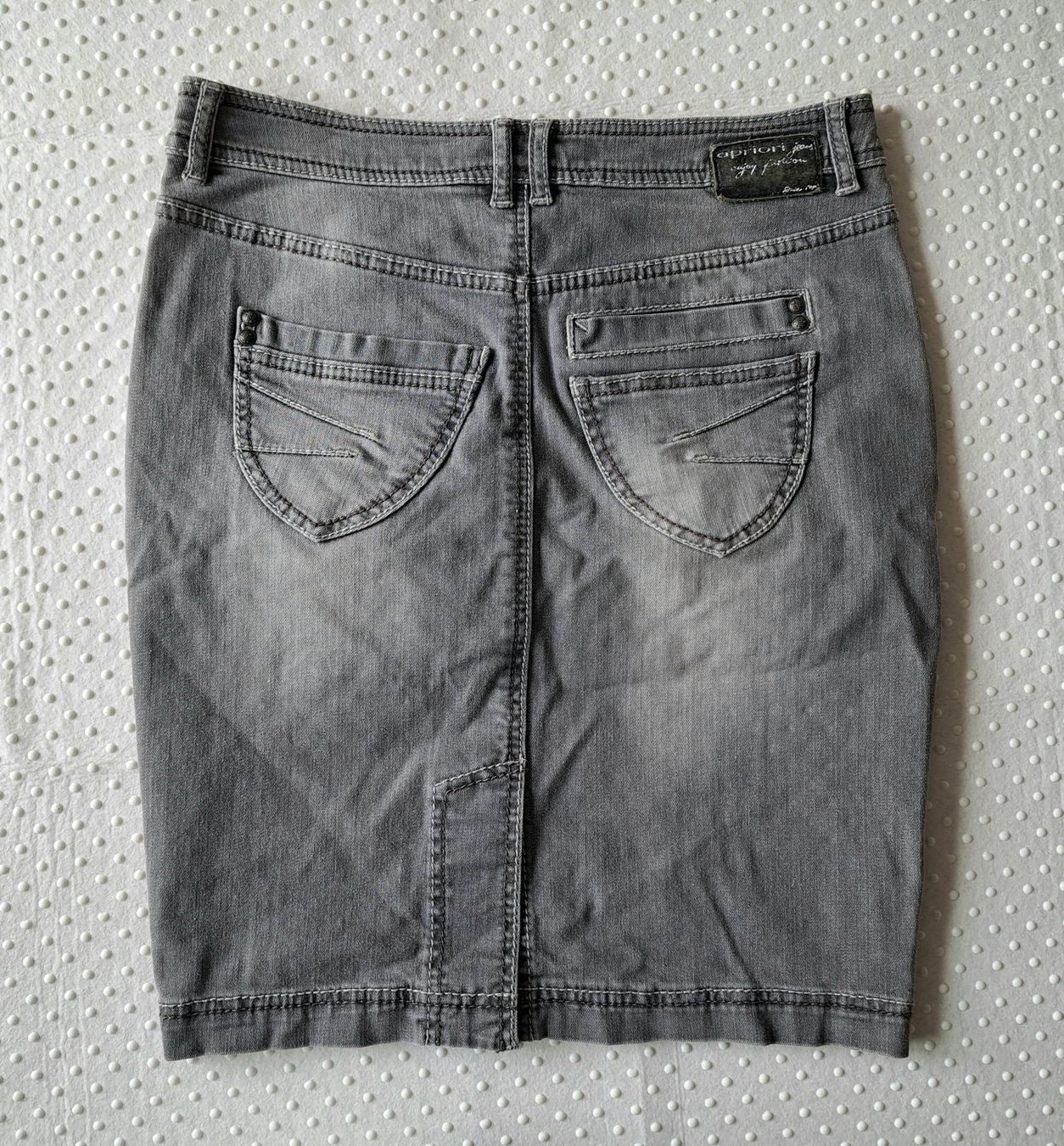 Gonne: Jeansrock Apriori Gr. 42 – Nuovo e nell'imballaggio originale da Gysenstein venduto da joshuas81 3